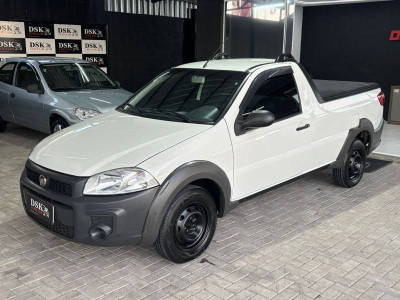 FIAT - STRADA - 2015/2015 - Branca - R$ 49.900,00