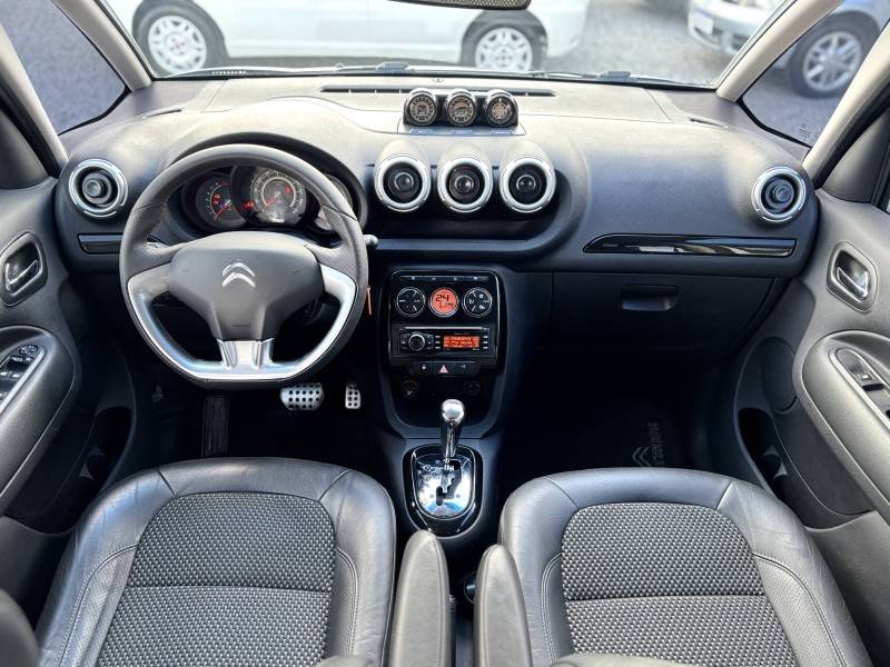 CITROËN - C3 AIRCROSS - 2011/2012 - Prata - R$ 40.900,00