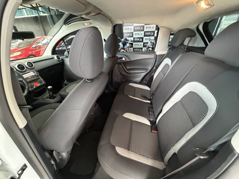 CITROËN - C3 - 2017/2018 - Branca - R$ 49.900,00