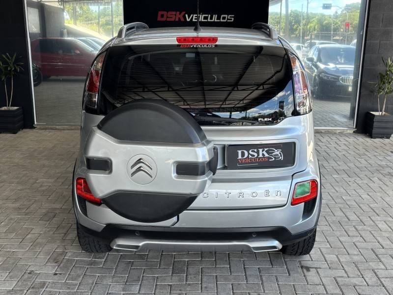 CITROËN - AIRCROSS - 2011/2012 - Rosa - R$ 39.900,00