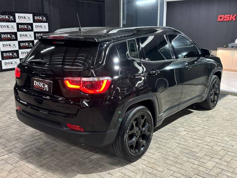 JEEP - COMPASS - 2017/2017 - Preta - R$ 93.900,00