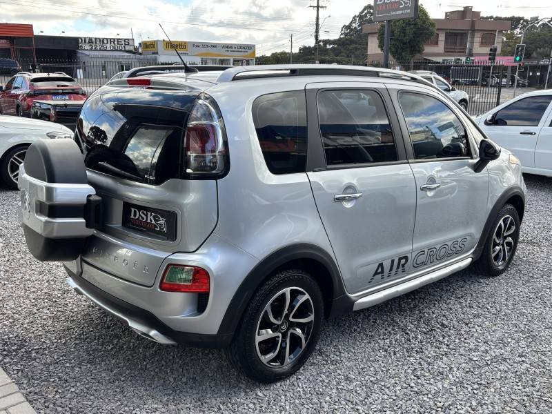 CITROËN - C3 AIRCROSS - 2011/2012 - Prata - R$ 40.900,00
