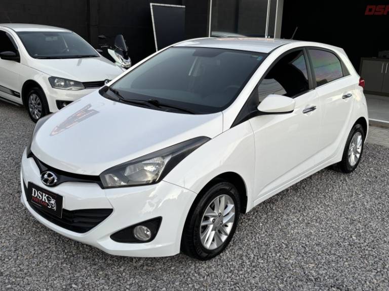 HYUNDAI - HB20 - 2015/2015 - Branca - R$ 56.900,00