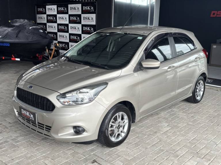 FORD - KA - 2016/2017 - Prata - Sob Consulta
