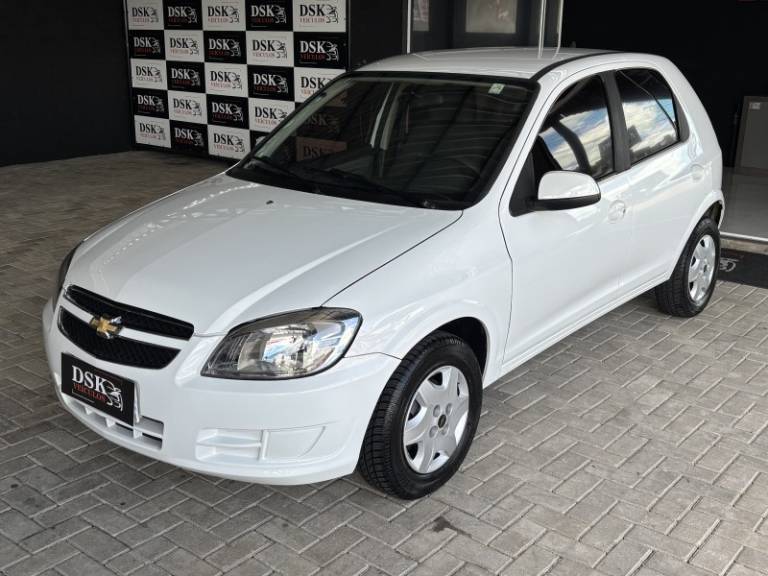 CHEVROLET - CELTA - 2013/2014 - Marrom - Sob Consulta
