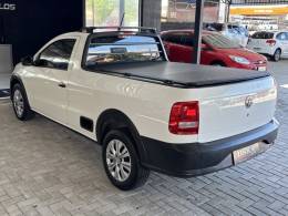 VOLKSWAGEN - SAVEIRO - 2021/2022 - Branca - R$ 64.900,00