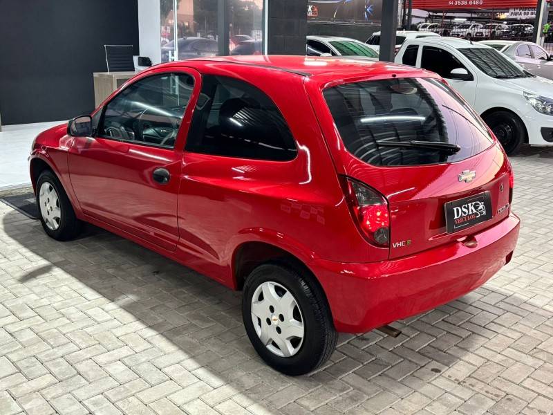 CHEVROLET - CELTA - 2013/2013 - Vermelha - R$ 27.900,00