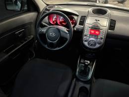 KIA MOTORS - SOUL - 2010/2010 - Prata - R$ 41.900,00