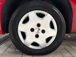 CHEVROLET - CELTA - 2013/2013 - Vermelha - R$ 27.900,00