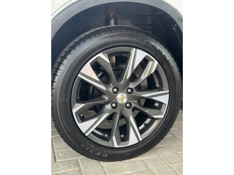 CHEVROLET - SPIN - 2020/2020 - Branca - R$ 77.900,00