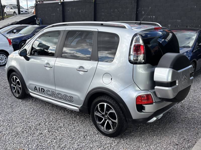 CITROËN - C3 AIRCROSS - 2011/2012 - Prata - R$ 40.900,00