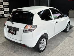 FORD - KA - 2011/2012 - Branca - R$ 25.900,00