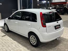 FORD - FIESTA - 2014/2014 - Branca - R$ 37.900,00
