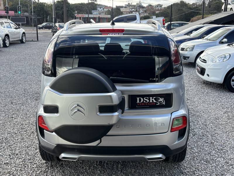 CITROËN - C3 AIRCROSS - 2011/2012 - Prata - R$ 40.900,00