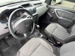 RENAULT - DUSTER - 2013/2013 - Prata - R$ 51.900,00