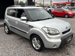 KIA MOTORS - SOUL - 2010/2010 - Prata - R$ 41.900,00