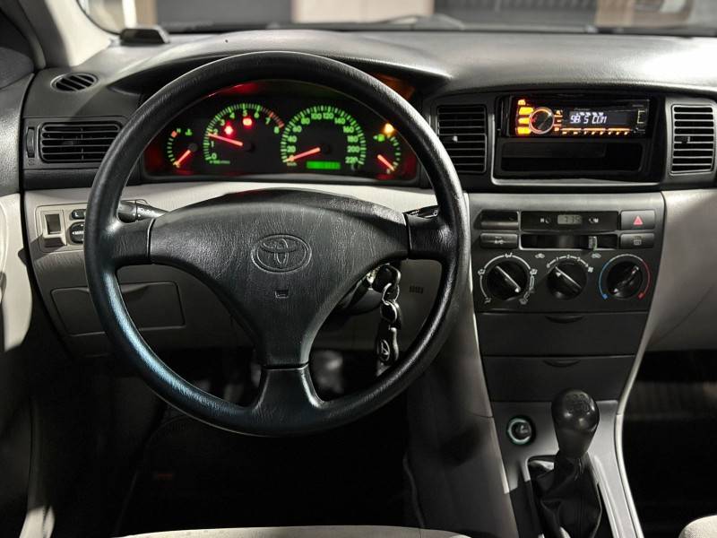 TOYOTA - COROLLA - 2006/2006 - Cinza - R$ 38.900,00