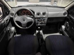 CHEVROLET - CELTA - 2007/2007 - Prata - R$ 19.900,00