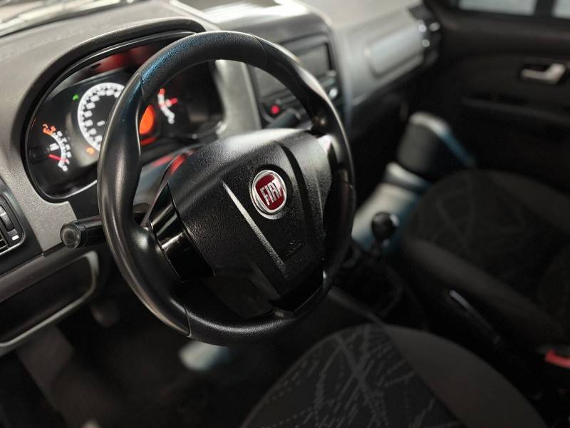 FIAT - STRADA - 2015/2015 - Branca - R$ 49.900,00