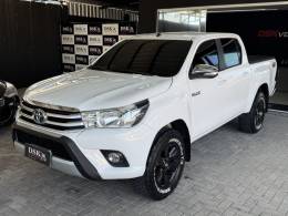 TOYOTA - HILUX - 2016/2017 - Branca - R$ 177.900,00