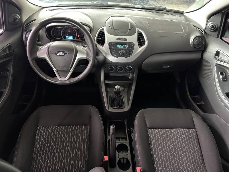FORD - KA - 2016/2017 - Prata - Sob Consulta