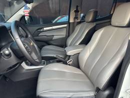 CHEVROLET - S10 - 2017/2018 - Prata - R$ 154.900,00