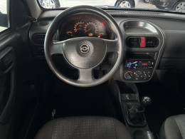 CHEVROLET - CORSA - 2008/2008 - Preta - R$ 24.900,00