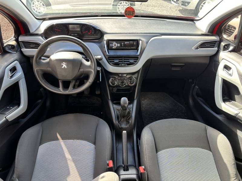 PEUGEOT - 208 - 2013/2014 - Vermelha - R$ 37.900,00
