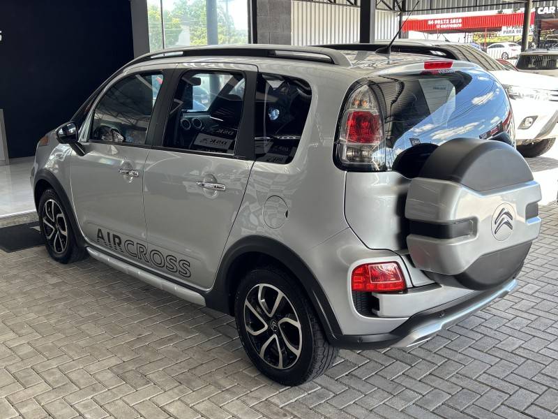 CITROËN - AIRCROSS - 2011/2012 - Rosa - R$ 39.900,00