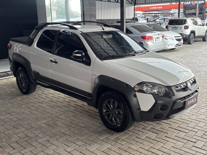 FIAT - STRADA - 2014/2014 - Branca - R$ 59.900,00