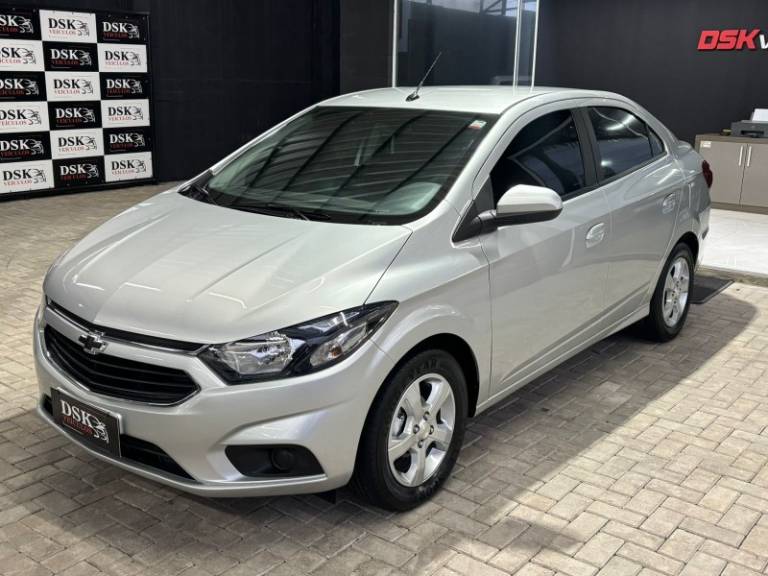 CHEVROLET - PRISMA - 2019/2019 - Prata - R$ 63.900,00