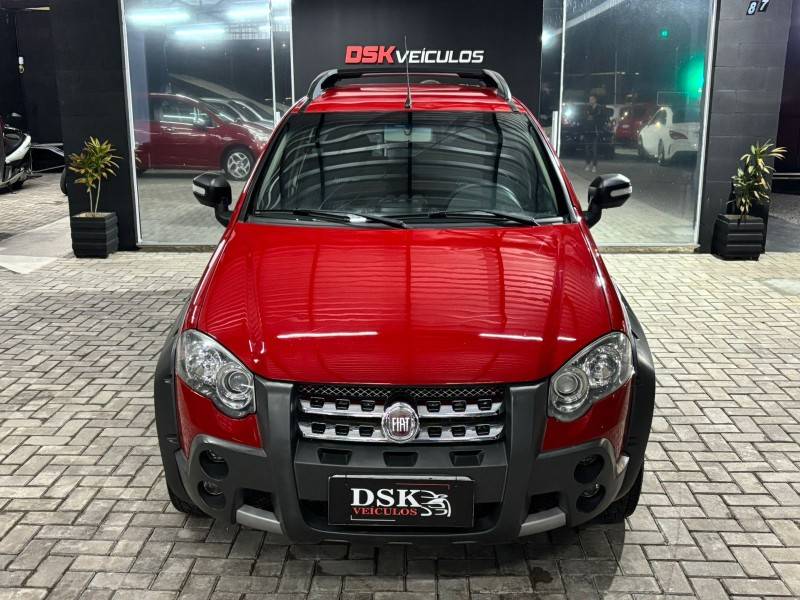 FIAT - STRADA - 2012/2012 - Vermelha - R$ 52.900,00