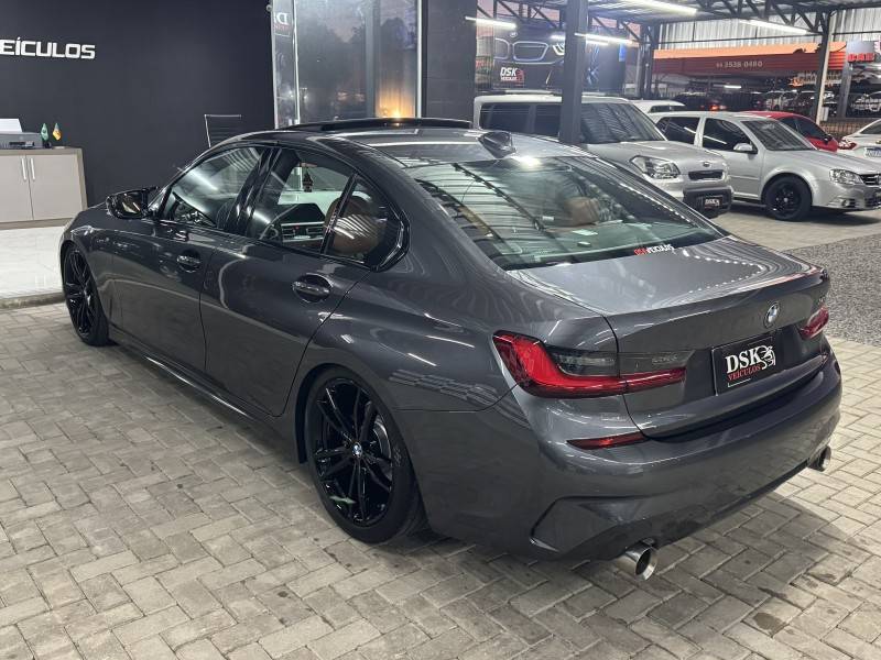 BMW - 320I - 2020/2020 - Cinza - R$ 219.900,00