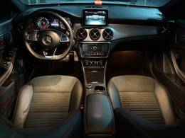 MERCEDES-BENZ - CLA 250 - 2015/2015 - Branca - R$ 145.900,00