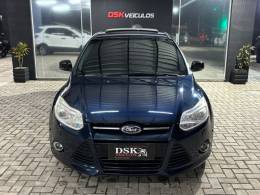 FORD - FOCUS - 2015/2015 - Azul - R$ 61.900,00