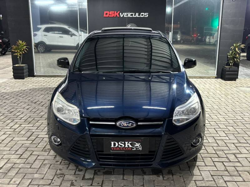 FORD - FOCUS - 2015/2015 - Azul - R$ 61.900,00