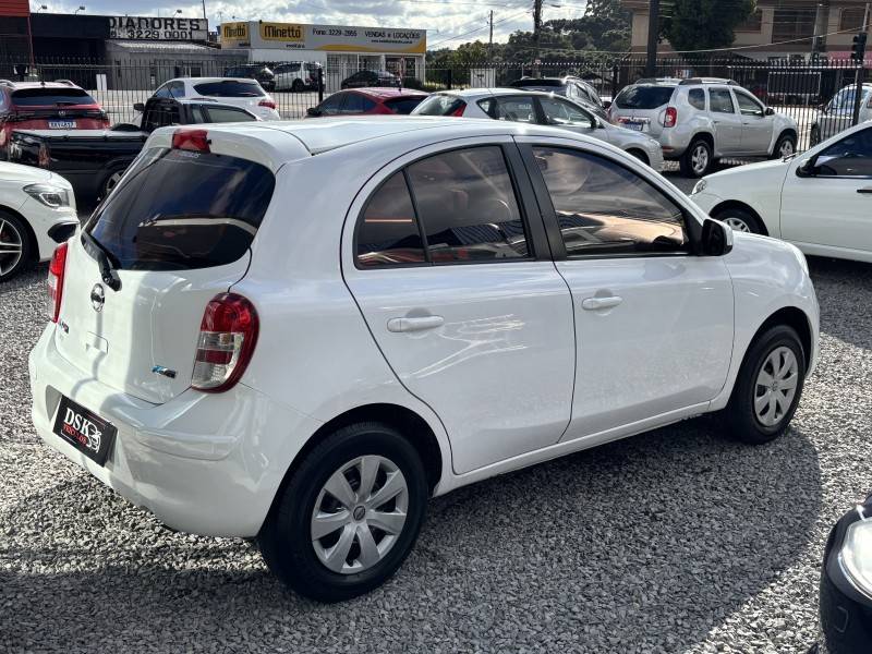 NISSAN - MARCH - 2014/2014 - Branca - R$ 38.900,00