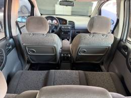 CHEVROLET - ZAFIRA - 2007/2008 - Prata - R$ 35.900,00