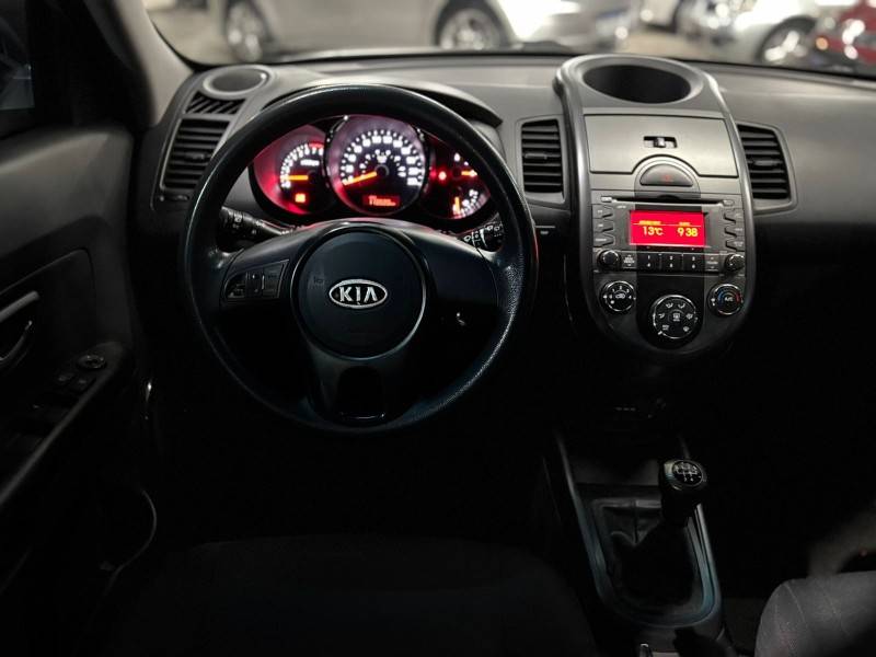 KIA MOTORS - SOUL - 2010/2010 - Prata - R$ 41.900,00
