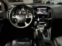 FORD - FOCUS - 2015/2015 - Azul - R$ 61.900,00