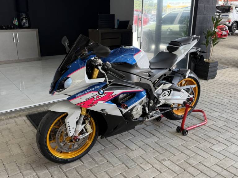 BMW - S 1000 - 2019/2019 - Branca - R$ 86.900,00